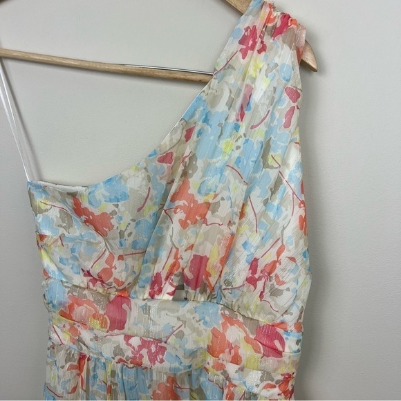 NWT Likely Sara Midi Dress one‎ shoulder body complementing fit & flare - Picture 4 of 13